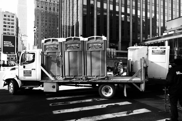 Best Best portable toilet rental  in Hartford, SD